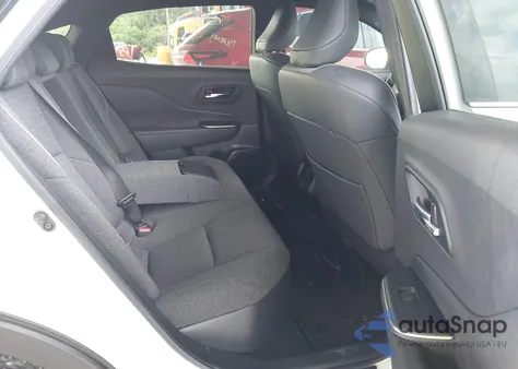 2023 Toyota Crown Xle/Limited из США, поврежденный, VIN JTDAAAAF5P3002524